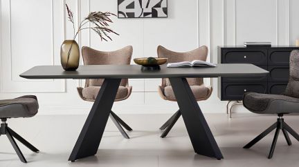 Mesa Black