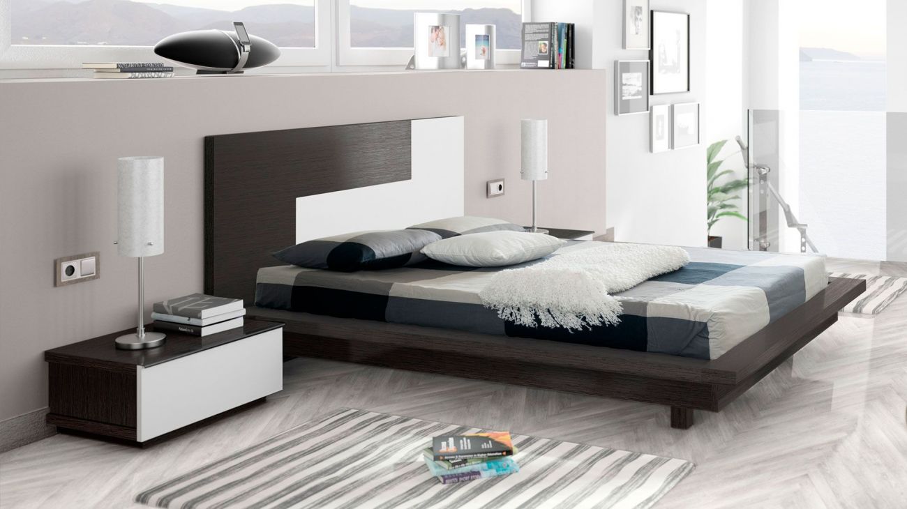Quarto Casal BL240, Quartos de Casal completos com cama de casal e mesas de cabeceira.