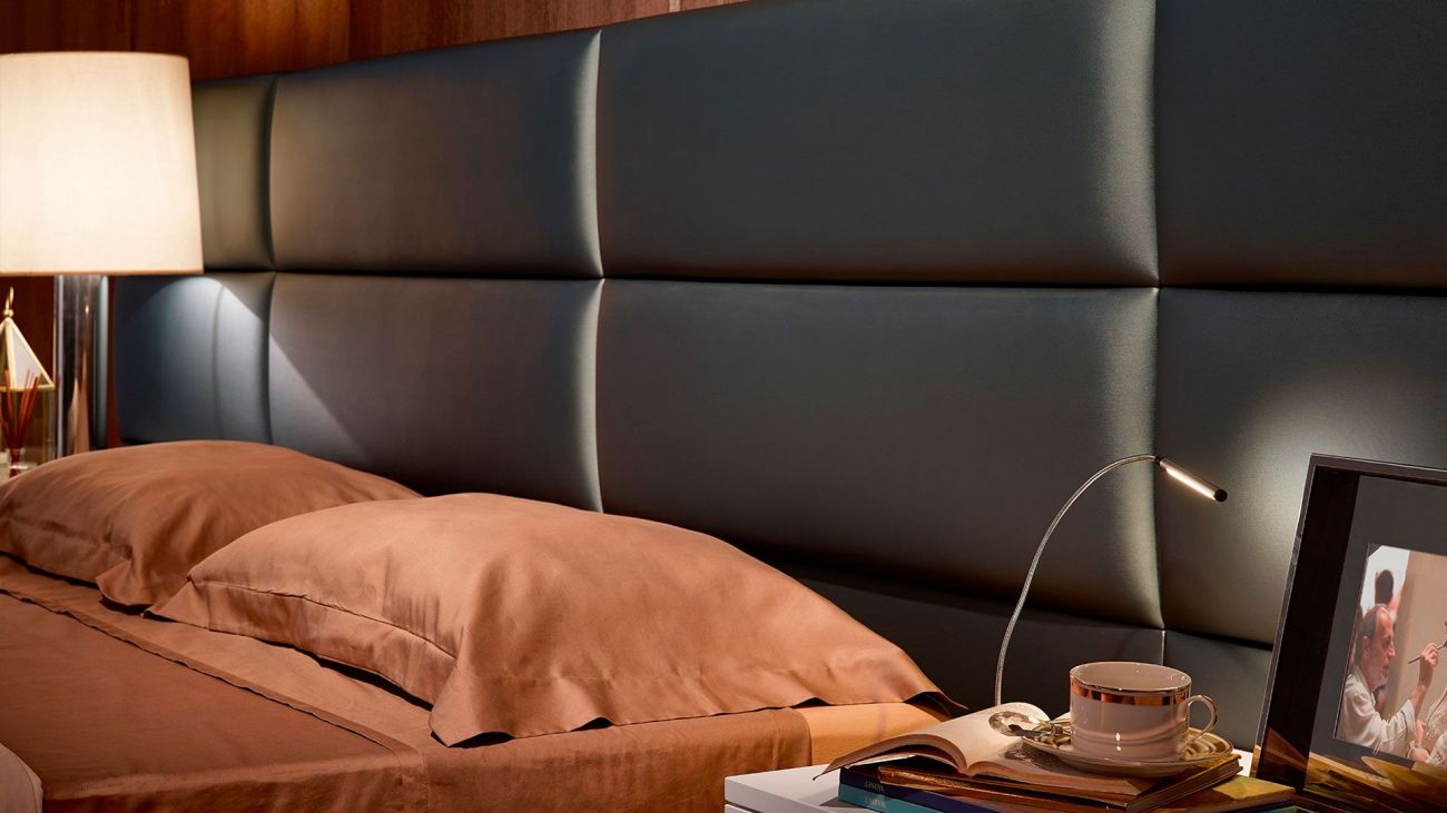 Cama de Casal Diva KS, Camas Estofadas de vários estilos e opções de acabamentos.